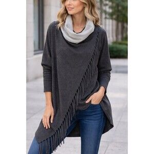 Metric Fringed Shawl Ruana Size Small Gray Lagenlook Cozy Neutral Minimalist